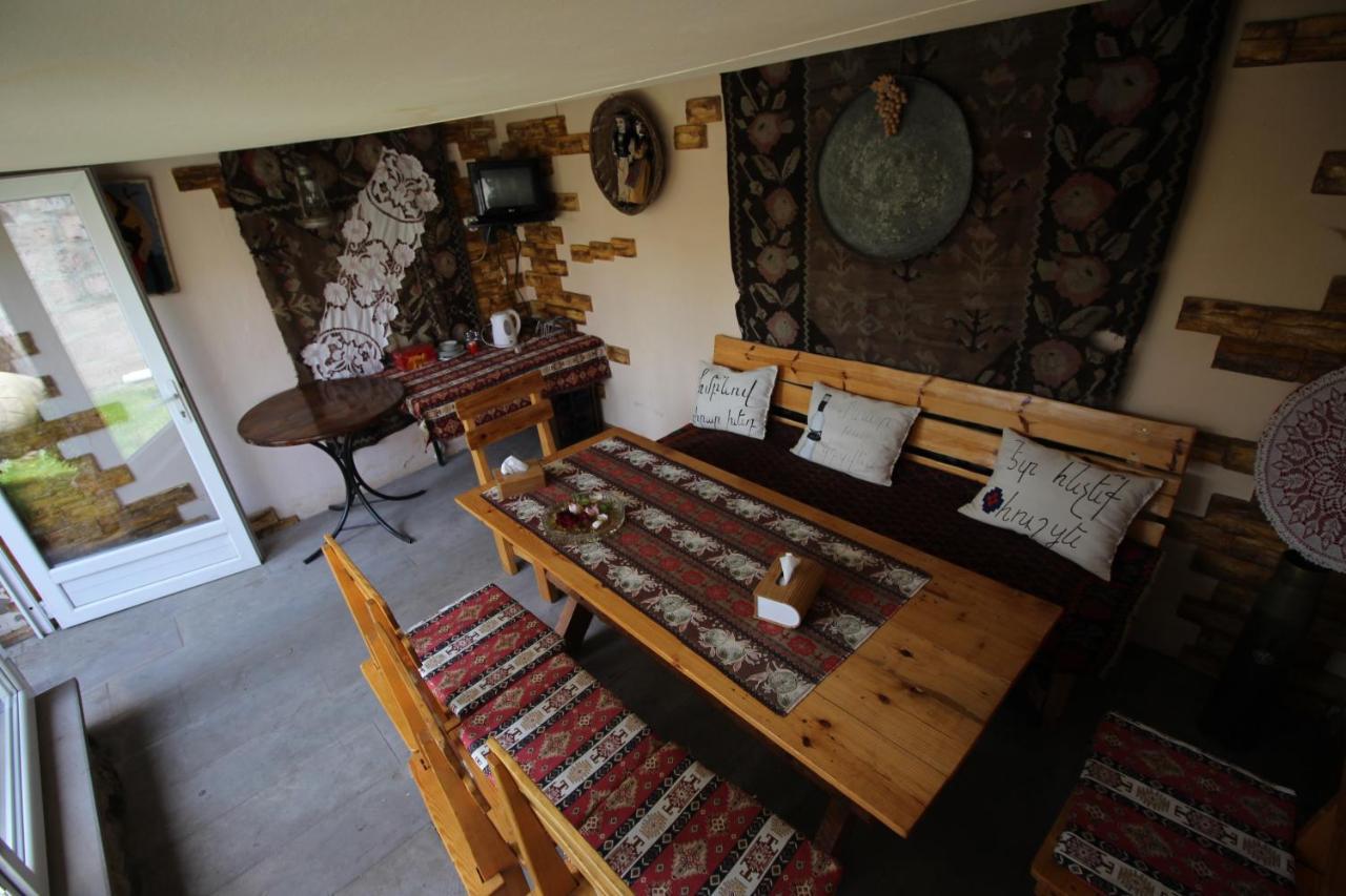 Mardoyan'S Guest House Gavar Εξωτερικό φωτογραφία
